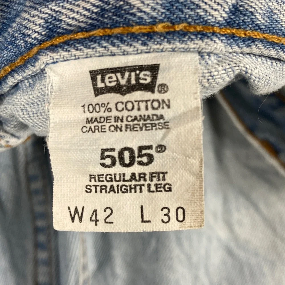Vintage Levi's 505 Jeans Mens 42x30 Blue Denim‎ Light Wash Regular Straight Y2k
